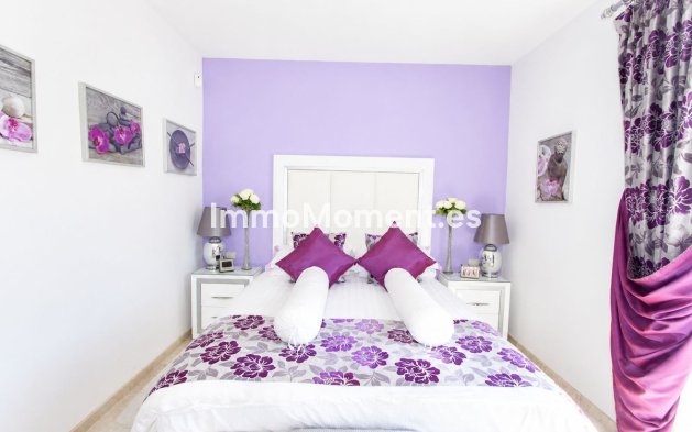 Resale - Apartment - Marbella - Elviria