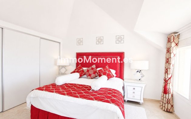 Resale - Apartment - Marbella - Elviria