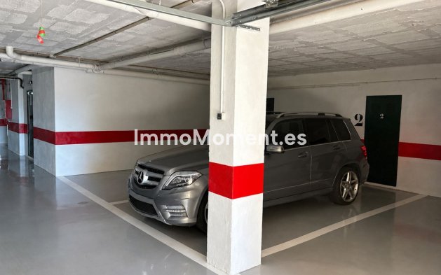 Resale - Apartment - Marbella - Elviria
