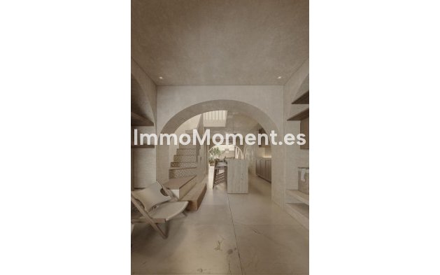 Resale - Townhouse - Estepona - Estepona Centro