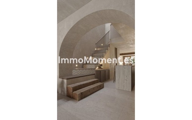 Resale - Townhouse - Estepona - Estepona Centro