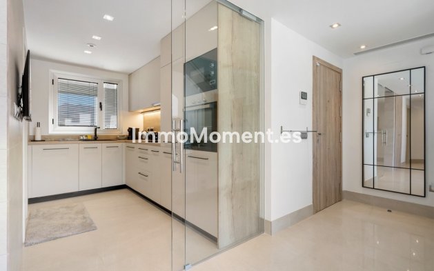 Resale - Apartment - Mijas - La Cala Golf