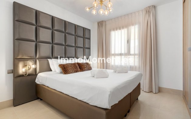 Resale - Apartment - Mijas - La Cala Golf