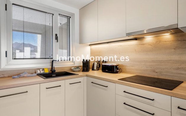 Resale - Apartment - Mijas - La Cala Golf