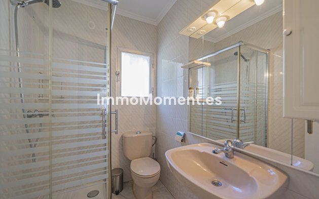 Resale - Detached villa - Marbella - Nueva Andalucía