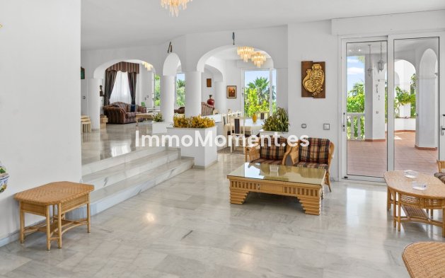 Wiederverkauf - Freistehende Villa - Benalmadena - Torrequebrada