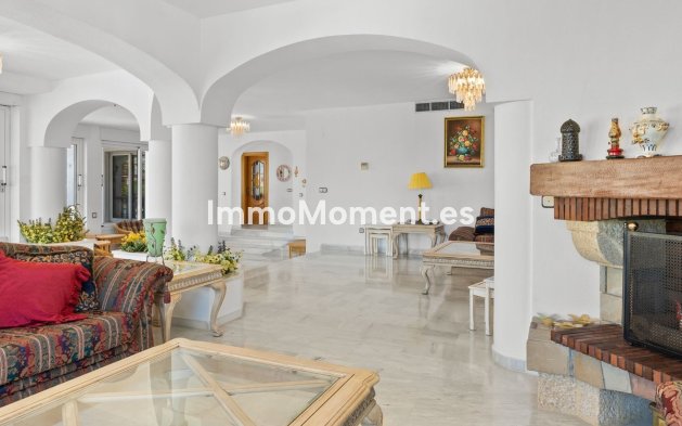 Wiederverkauf - Freistehende Villa - Benalmadena - Torrequebrada