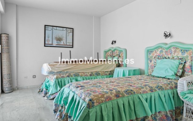 Wiederverkauf - Freistehende Villa - Benalmadena - Torrequebrada