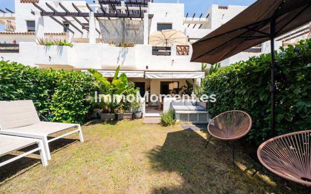 Wiederverkauf - Wohnung - Estepona  - Selwo