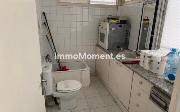 Resale - Apartment - Fuengirola - Los Boliches