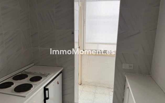 Resale - Apartment - Fuengirola - Los Boliches