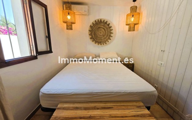 Reventa - Villa independiente - Estepona  - Estepona Centro