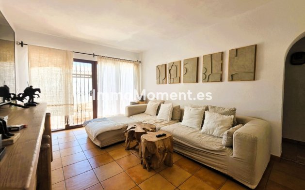 Reventa - Villa independiente - Estepona  - Estepona Centro