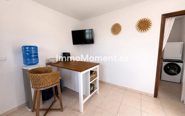 Reventa - Villa independiente - Estepona  - Estepona Centro