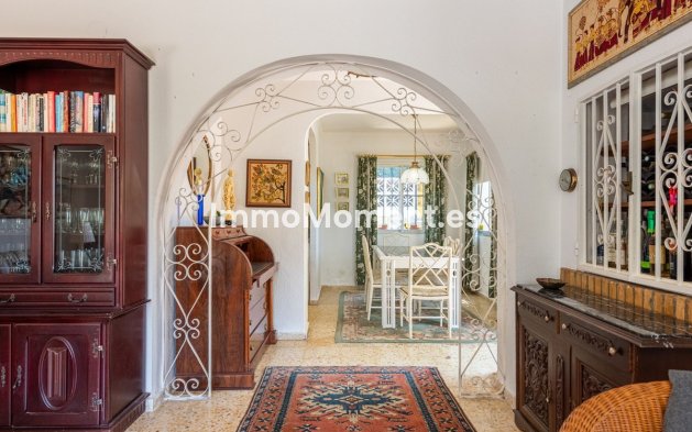 Reventa - Villa independiente - Marbella - Nueva Andalucía