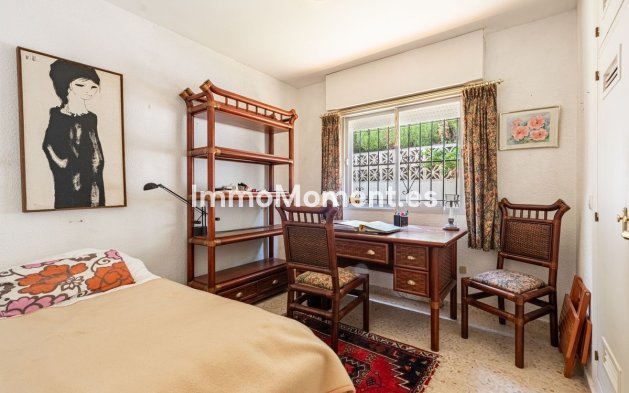 Reventa - Villa independiente - Marbella - Nueva Andalucía