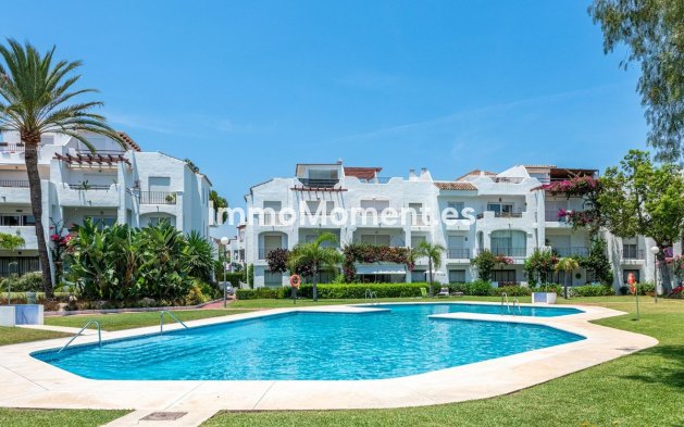Wiederverkauf - Wohnung - Estepona  - Estepona Centro