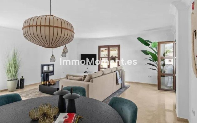 Bestaande woning - Vrijstaande villa - Estepona  - Selwo