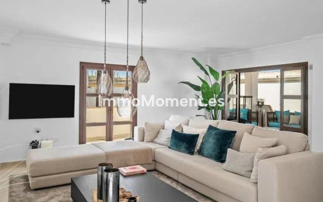 Bestaande woning - Vrijstaande villa - Estepona  - Selwo