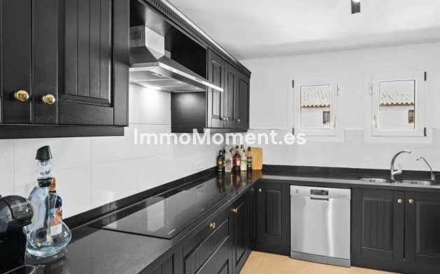 Bestaande woning - Vrijstaande villa - Estepona  - Selwo