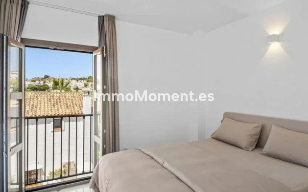 Bestaande woning - Vrijstaande villa - Estepona  - Selwo