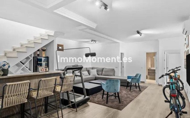 Bestaande woning - Vrijstaande villa - Estepona  - Selwo