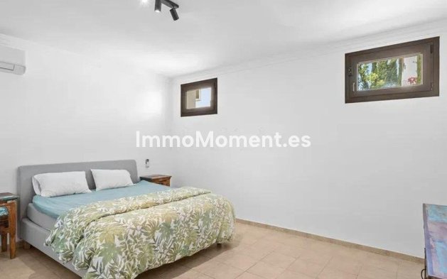 Bestaande woning - Vrijstaande villa - Estepona  - Selwo
