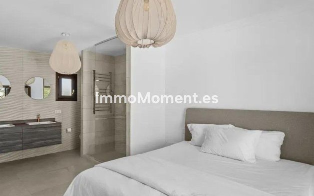 Bestaande woning - Vrijstaande villa - Estepona  - Selwo
