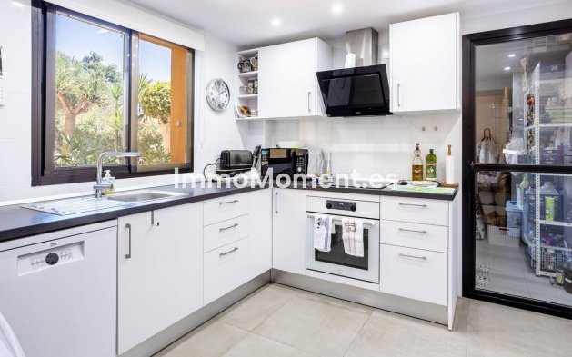 Reventa - Apartamento - Estepona  - Selwo