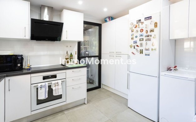 Reventa - Apartamento - Estepona  - Selwo
