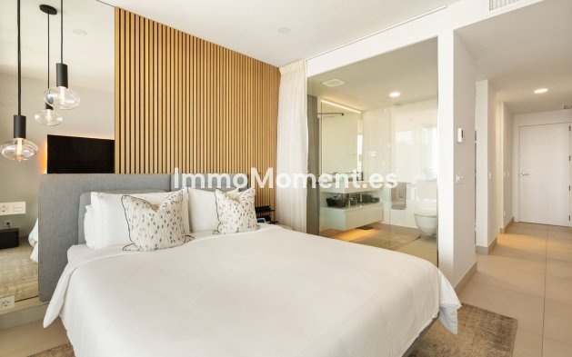 Resale - Apartment - Mijas - Calanova Golf