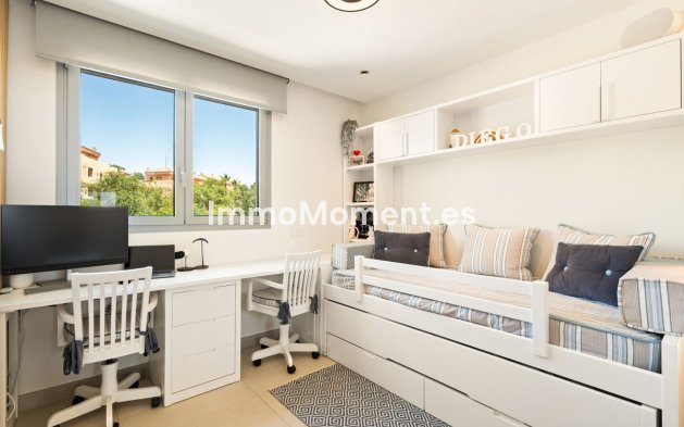 Resale - Apartment - Mijas - Calanova Golf