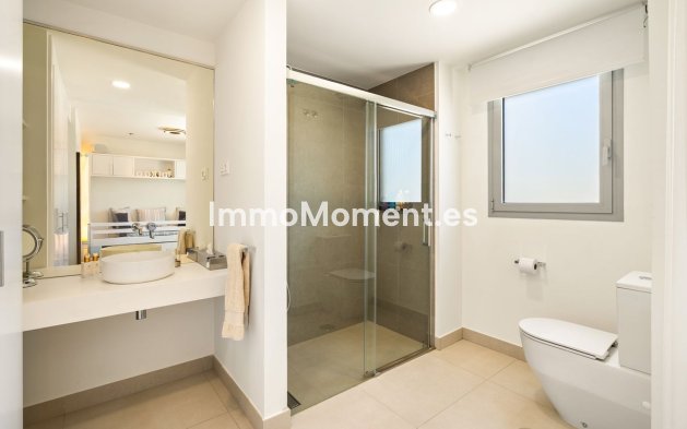 Resale - Apartment - Mijas - Calanova Golf