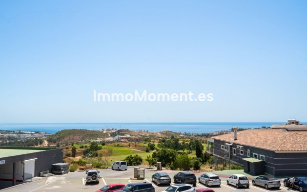 Resale - Apartment - Mijas - Calanova Golf