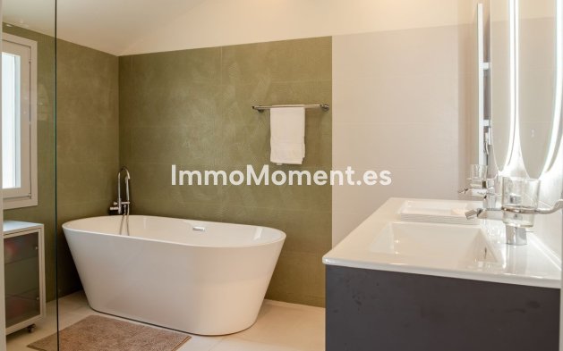 Resale - Detached villa - Benahavís - El Madroñal