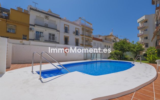 Resale - Apartment - Torremolinos - La Carihuela