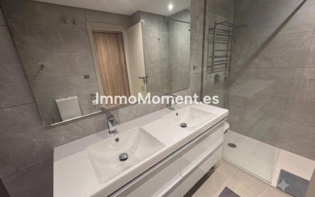 Resale - Apartment - Mijas - La Cala Golf
