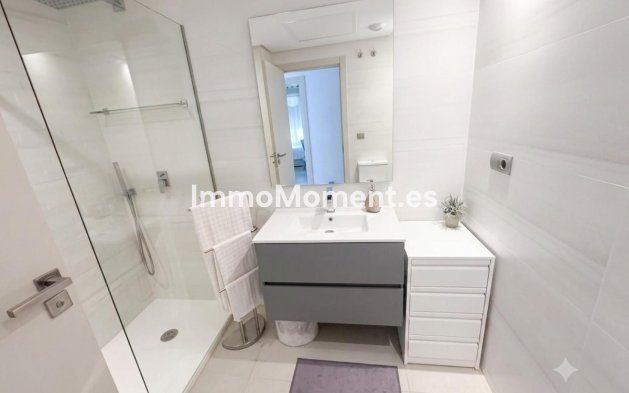 Resale - Apartment - Mijas - La Cala Golf