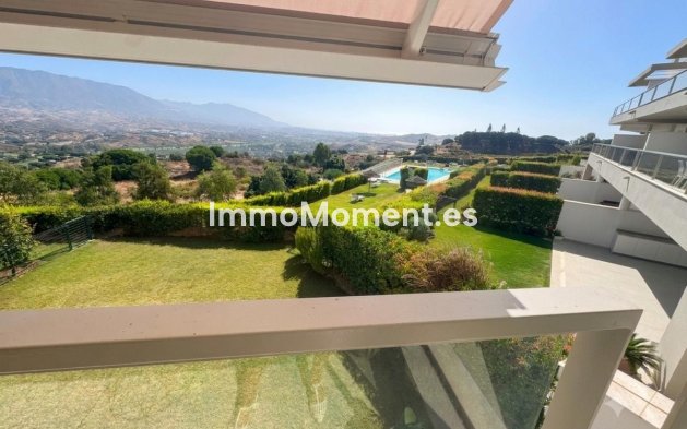Resale - Apartment - Mijas - La Cala Golf