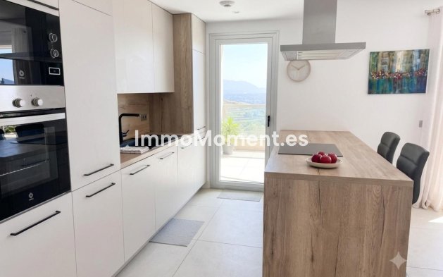 Resale - Apartment - Mijas - La Cala Golf