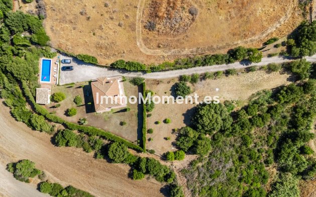 Wiederverkauf - Freistehende Villa - Estepona  - Estepona Centro