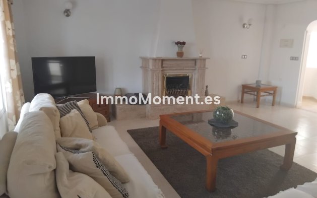 Wiederverkauf - Freistehende Villa - Algorfa - Algorfa Centro