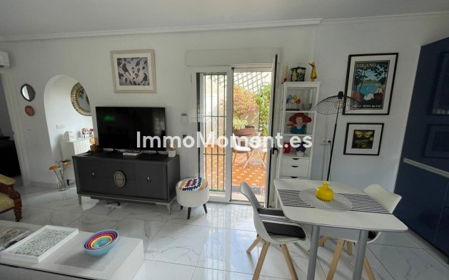 Bestaande woning - Vrijstaande villa - Rojales - Rojales Centro
