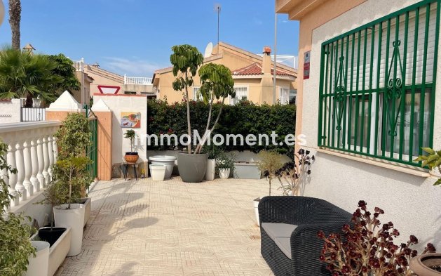 Bestaande woning - Vrijstaande villa - Rojales - Rojales Centro