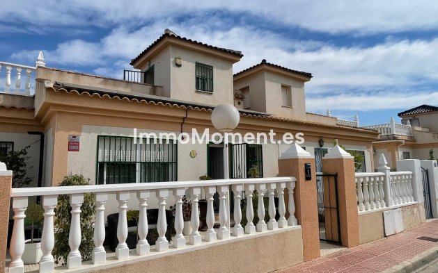 Bestaande woning - Vrijstaande villa - Rojales - Rojales Centro