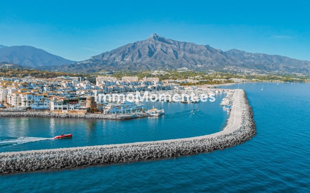 Wiederverkauf - Wohnung - Marbella - Nueva Andalucía