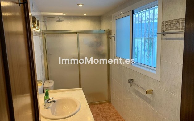 Bestaande woning - Vrijstaande villa - Benalmadena - Benalmadena Centro