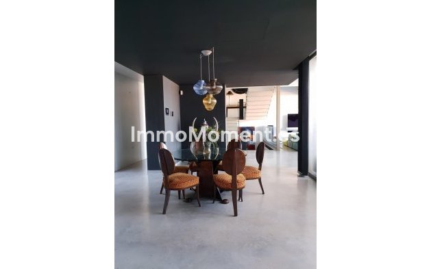 Resale - Detached villa - Benidorm - Benidorm Centro