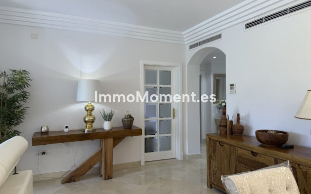Resale - Apartment - Casares - Casares Centro