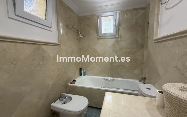 Resale - Apartment - Casares - Casares Centro